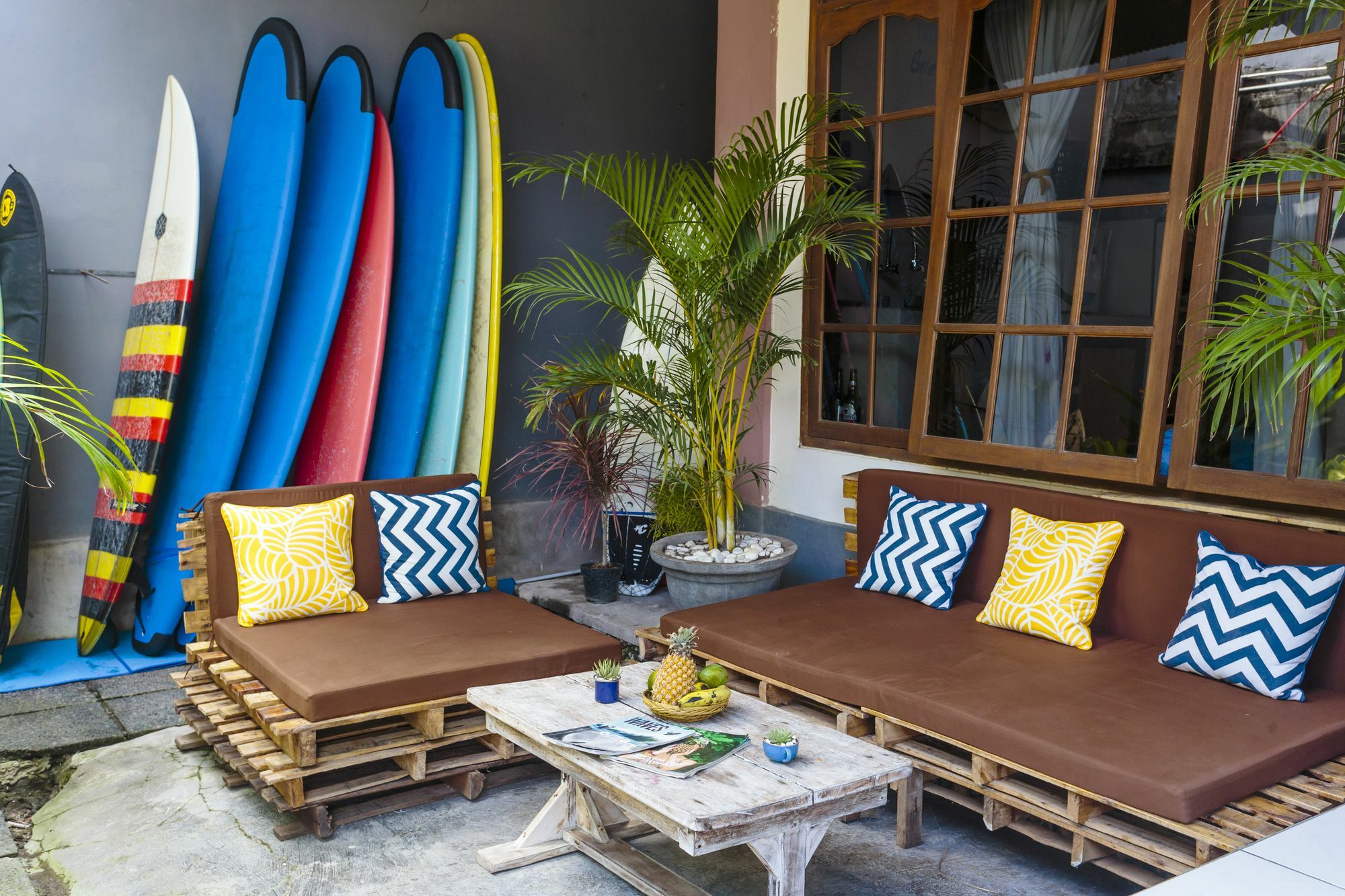 Surfers House Hotel Kuta Lombok Exterior foto